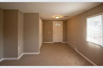 1068 Leith Avenue, Waukegan, IL 60085 - Photo 35