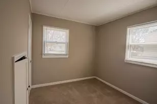 1068 Leith Ave, Waukegan, IL 60085 - Photo 25