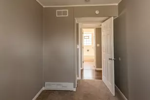 1068 Leith Ave, Waukegan, IL 60085 - Photo 19