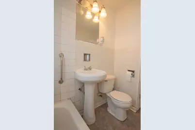 1068 Leith Avenue, Waukegan, IL 60085 - Photo 15