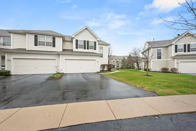 1531 Legacy Drive #4, Dekalb, IL 60115 - Photo 3