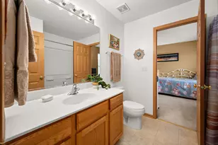 1531 Legacy Dr, Dekalb, IL 60115 - Photo 27