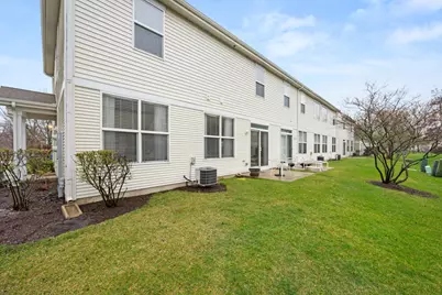 1531 Legacy Drive #4, Dekalb, IL 60115 - Photo 5