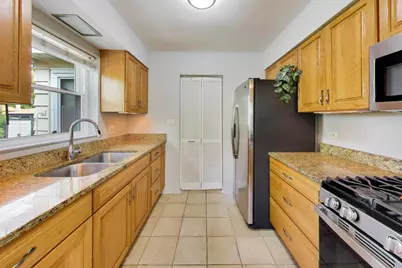 760 S Spring Road, Elmhurst, IL 60126 - Photo 11