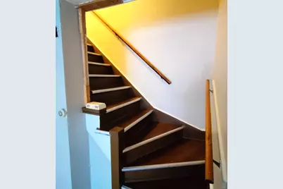 2430 E 73rd Street, Chicago, IL 60649 - Photo 11