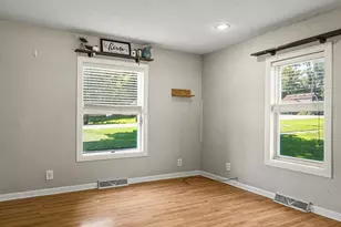 312 N Stanton St, Davis, IL 61019 - Photo 13