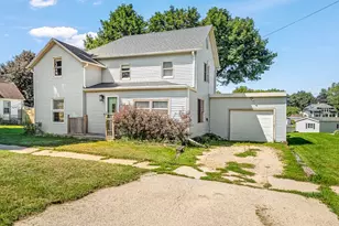 312 N Stanton St, Davis, IL 61019 - Photo 3