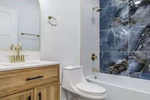 2949 W 25th Pl, Chicago, IL 60608 - Photo 29