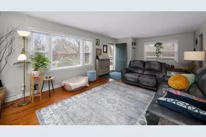 1612 31st Street A, Moline, IL 61265 - Photo 5