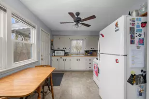 1612 31st Street A, Moline, IL 61265 - Photo 9