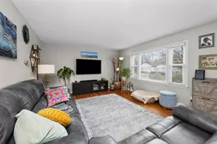 1612 31st Street A, Moline, IL 61265 - Photo 3