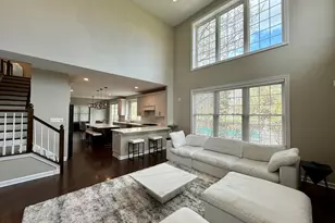 354 Baltimore Dr, Vernon Hills, IL 60061 - Photo 9