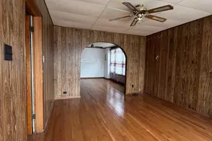 [Address not provided], Chicago, IL 60629 - Photo 9