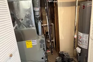 404 Galahad Rd, Bolingbrook, IL 60440 - Photo 35