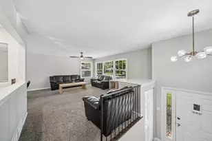 413 Tupelo Ave, Naperville, IL 60540 - Photo 3