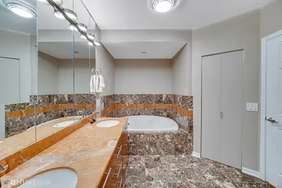 635 N Dearborn Street #1105, Chicago, IL 60654 - Photo 17