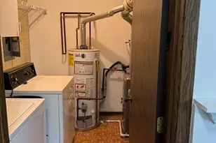 7040 Remington Ct, Woodridge, IL 60517 - Photo 21