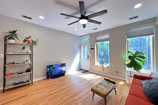 1424 N Bosworth Ave, Chicago, IL 60642 - Photo 13