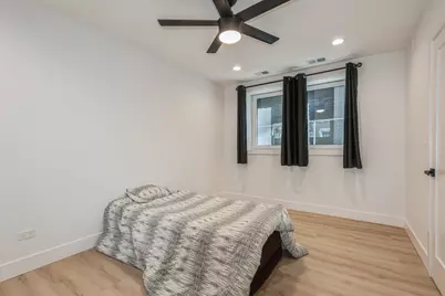 1535 W Estes Avenue #G, Chicago, IL 60626 - Photo 21