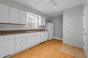 823 Deerfield Rd, Highland Park, IL 60035 - Photo 9