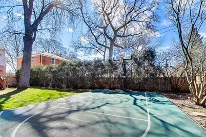 8238 Keystone Avenue, Skokie, IL 60076 - Photo 23