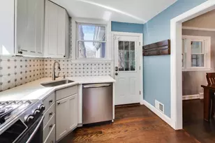 8238 Keystone Ave, Skokie, IL 60076 - Photo 7