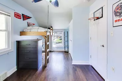 8238 Keystone Avenue, Skokie, IL 60076 - Photo 13