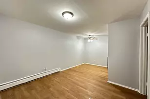 4612 N Beacon St, Chicago, IL 60640 - Photo 13