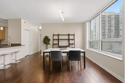 421 W Huron Street #809, Chicago, IL 60654 - Photo 11