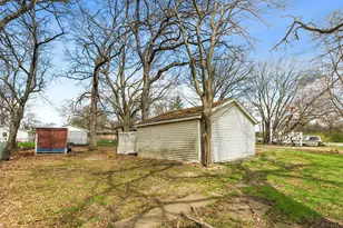 201 N Eagle Island Rd, Kankakee, IL 60901 - Photo 11