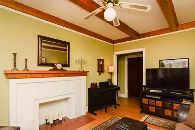 1408 W Rosemont Avenue #1, Chicago, IL 60660 - Photo 9