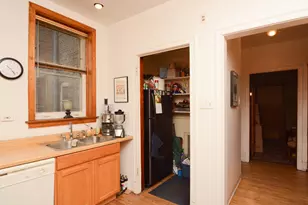 1408 W Rosemont Ave, Chicago, IL 60660 - Photo 3