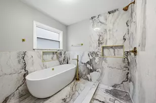 2226 W 51st St, Chicago, IL 60609 - Photo 5