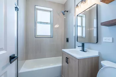 6239 N Western Avenue #311, Chicago, IL 60659 - Photo 3