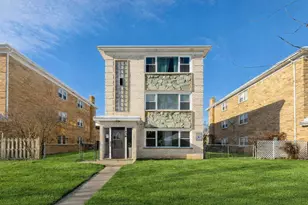 856 E Capri Dr, Palatine, IL 60074 - Photo 1