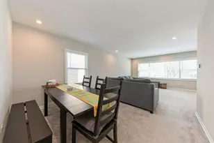 856 E Capri Dr, Palatine, IL 60074 - Photo 7