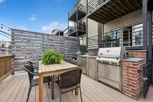 3745 N Wilton Ave, Chicago, IL 60613 - Photo 17