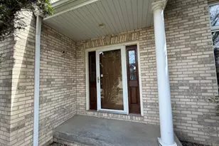 1808 Vale St, Champaign, IL 61822 - Photo 5