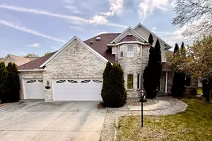 1808 Vale St, Champaign, IL 61822 - Photo 3