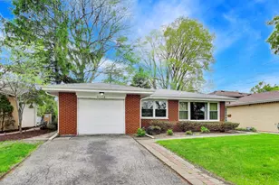 9324 Linder Ave, Morton Grove, IL 60053 - Photo 3