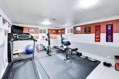 9324 Linder Avenue, Morton Grove, IL 60053 - Photo 29