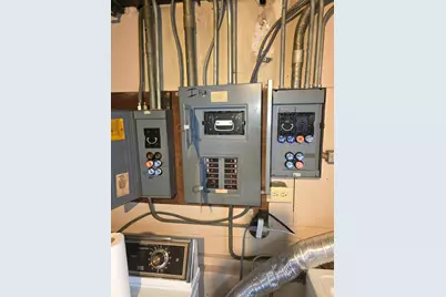 2131 N 76th Court, Elmwood Park, IL 60707 - Photo 21