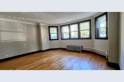 1925 W Belle Plaine Avenue #F, Chicago, IL 60613 - Photo 7