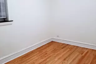 1925 W Belle Plaine Ave, Chicago, IL 60613 - Photo 13