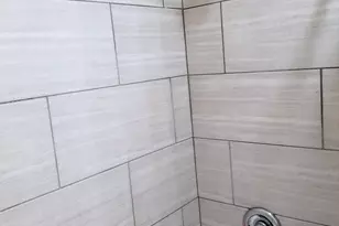 1925 W Belle Plaine Ave, Chicago, IL 60613 - Photo 15