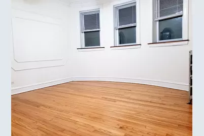 1925 W Belle Plaine Avenue #F, Chicago, IL 60613 - Photo 9