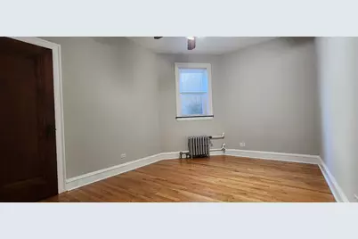 1925 W Belle Plaine Avenue #F, Chicago, IL 60613 - Photo 11