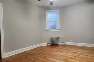 1925 W Belle Plaine Ave, Chicago, IL 60613 - Photo 11