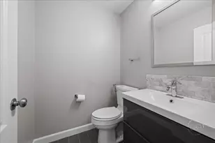 547 Rosebud Dr S, Lombard, IL 60148 - Photo 15