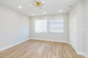 6220 S King Dr, Chicago, IL 60637 - Photo 9